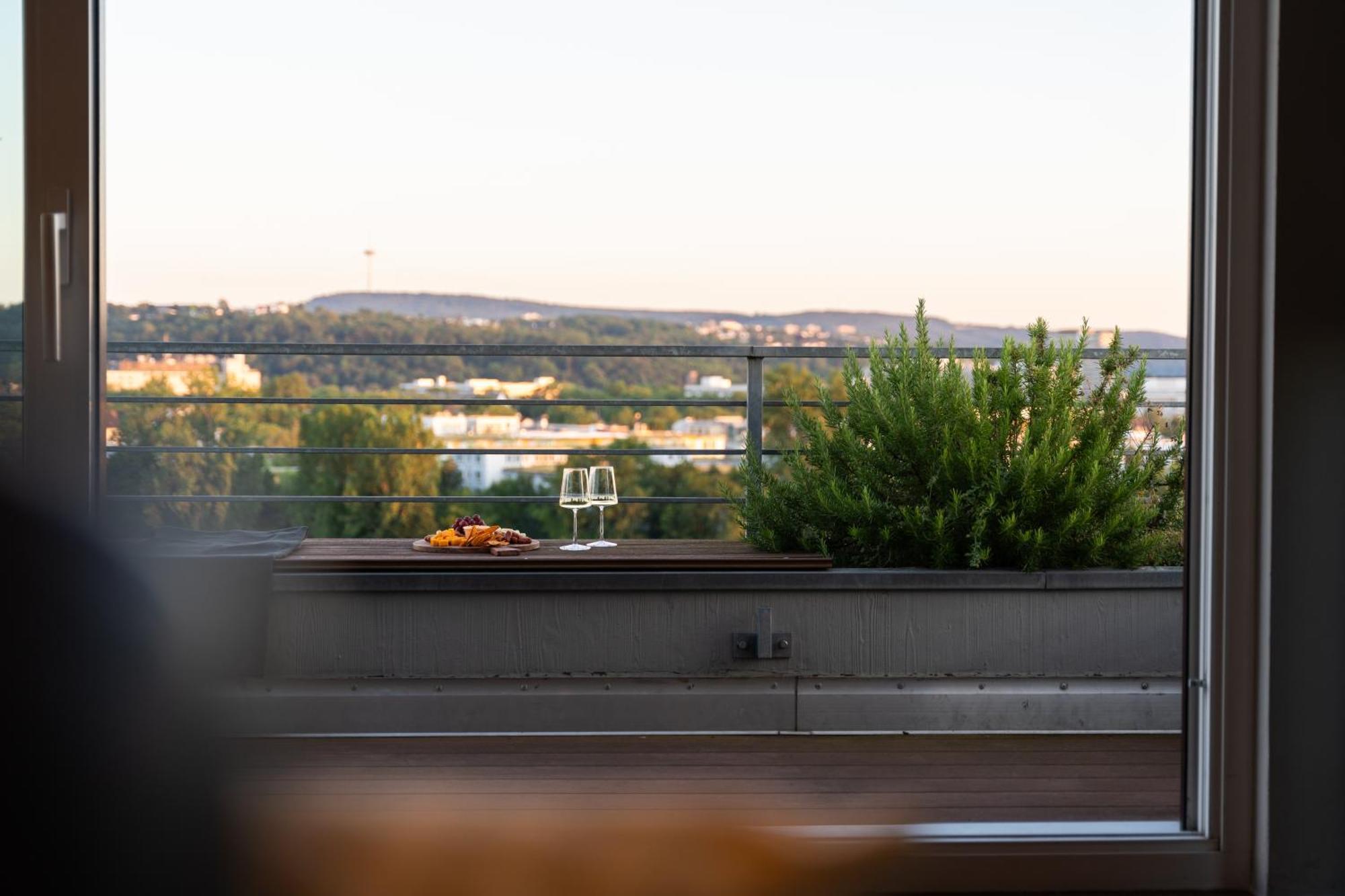 Penthouse Wohnung Mit Schoenem Moselblick In Metternich Koblenz  Exterior foto