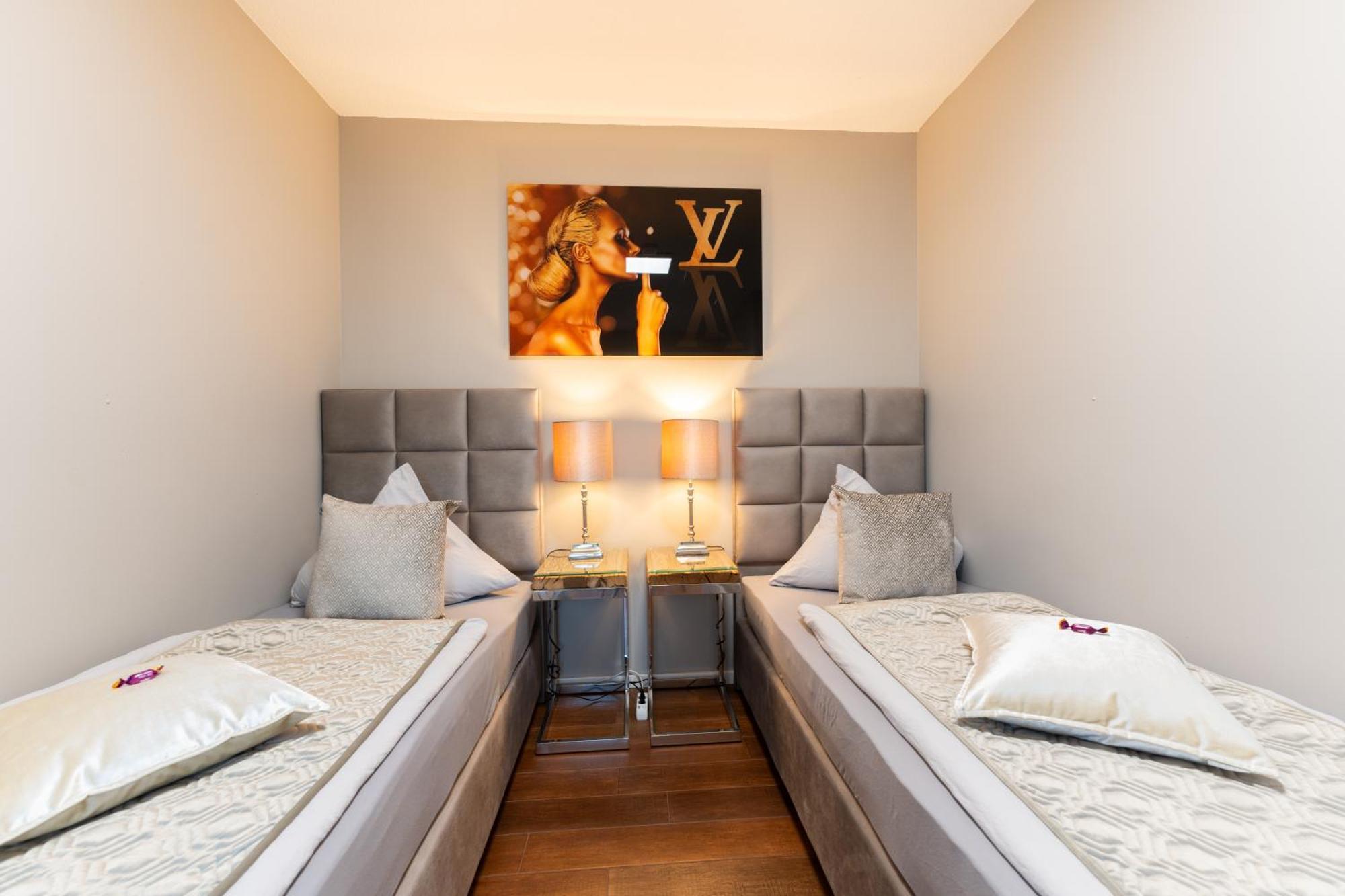 Penthouse Wohnung Mit Schoenem Moselblick In Metternich Koblenz  Exterior foto